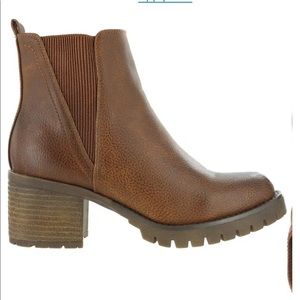 MIA Jody ribbed block heel Chelsea boot